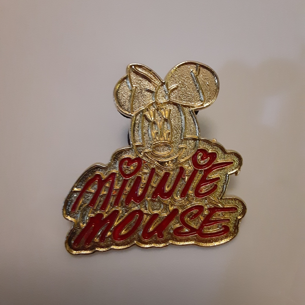 Disney Minnie Mouse Gold Pin